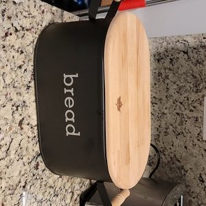Bread box